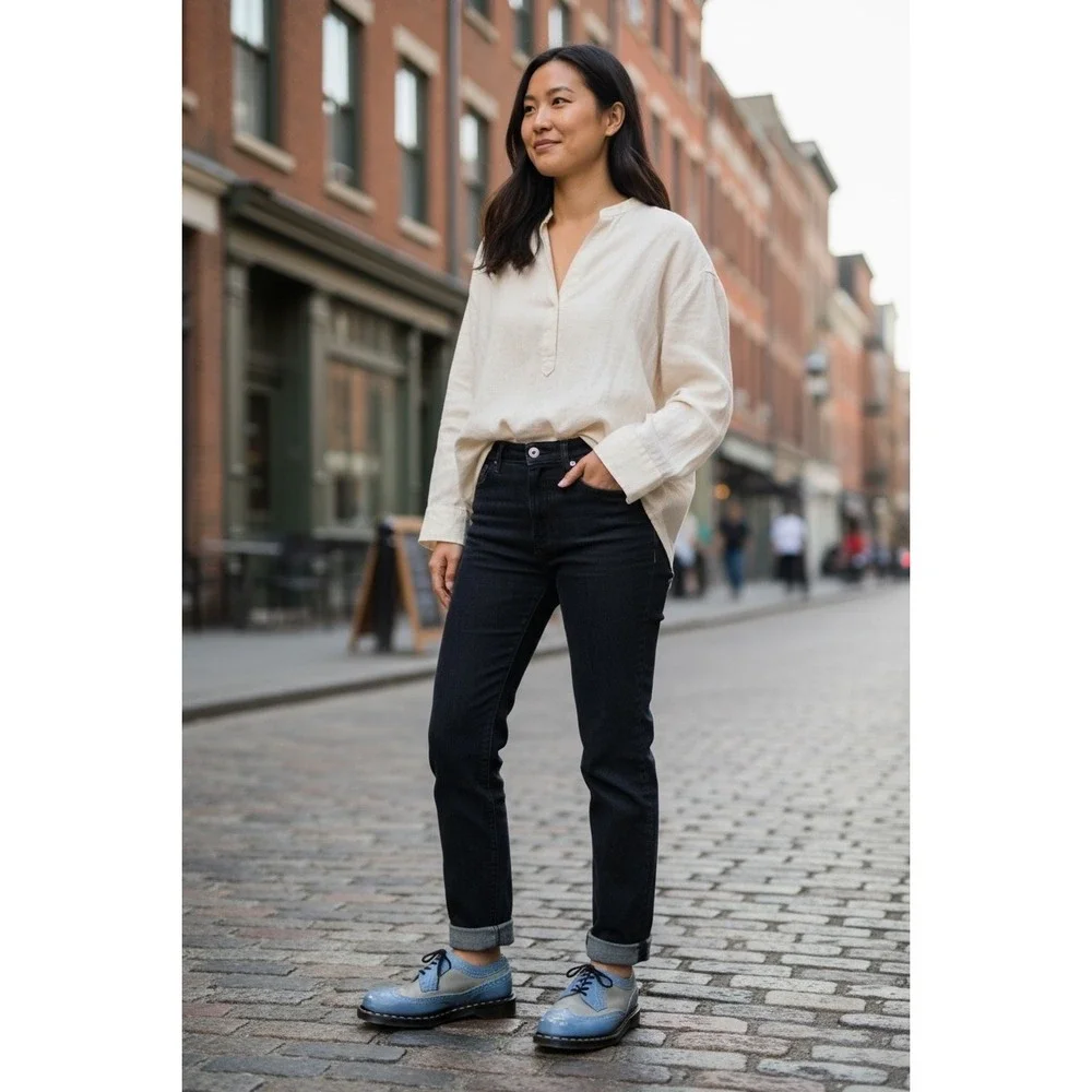 Dr. Martens scratches toes